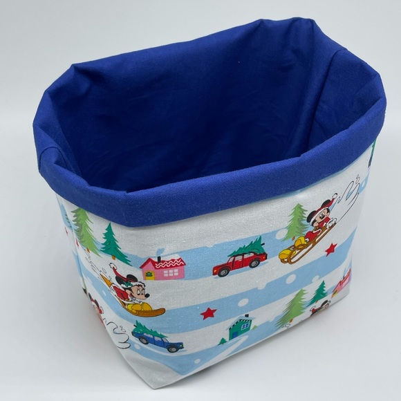 LAST ONE Handmade Disney Christmas Fabric Basket / Mickey Minnie Mouse - Picture 3 of 4